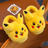 Pikachu Hausschuhe Plüschtier